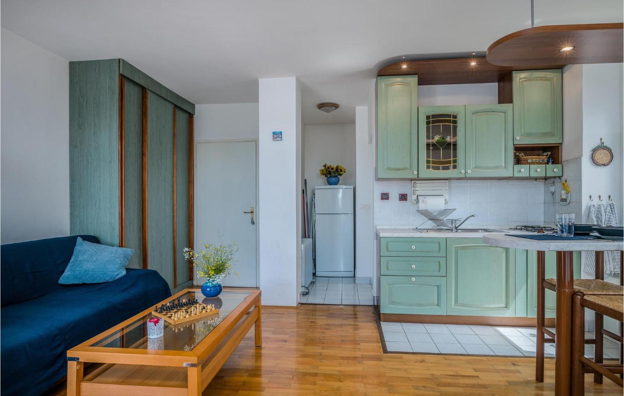 Amazing Apartment In Krk With Kitchen Krk Town Exterior foto