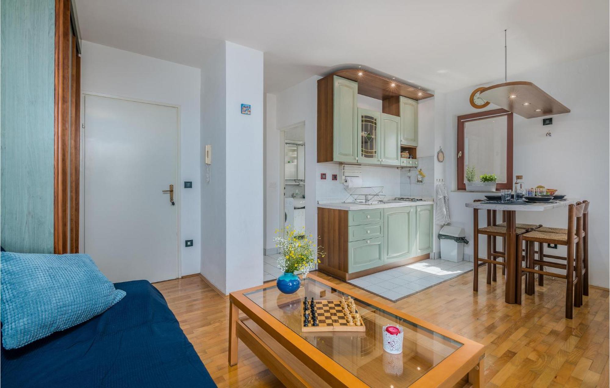 Amazing Apartment In Krk With Kitchen Krk Town Exterior foto